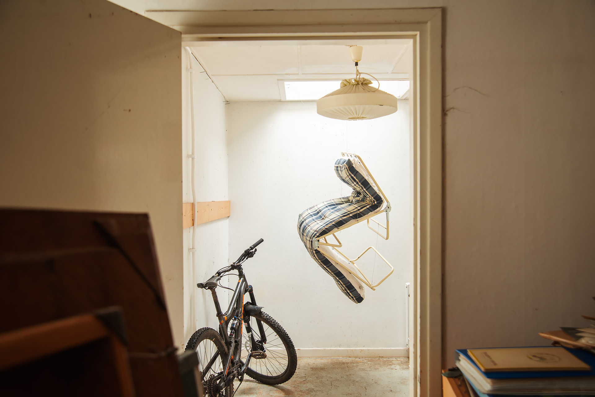 Fotograf Martin Magntorn - Working, view from my childhood house / 2020