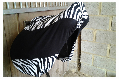 EQUINE K9 BRANDING - Fleece Saddle Covers £20 