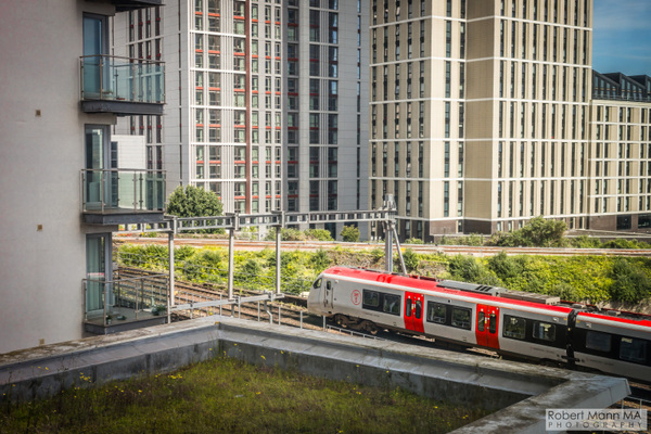 Robert Mann MA Photography - Cardiff Queen Street South Junction