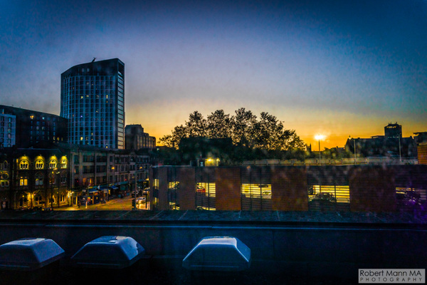 Robert Mann MA Photography - Cardiff Custom House Street