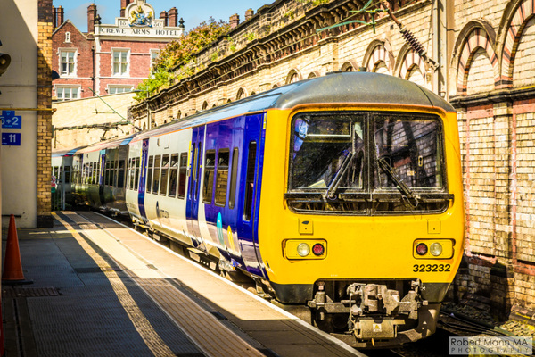 Robert Mann MA Photography - Crewe Rail Station