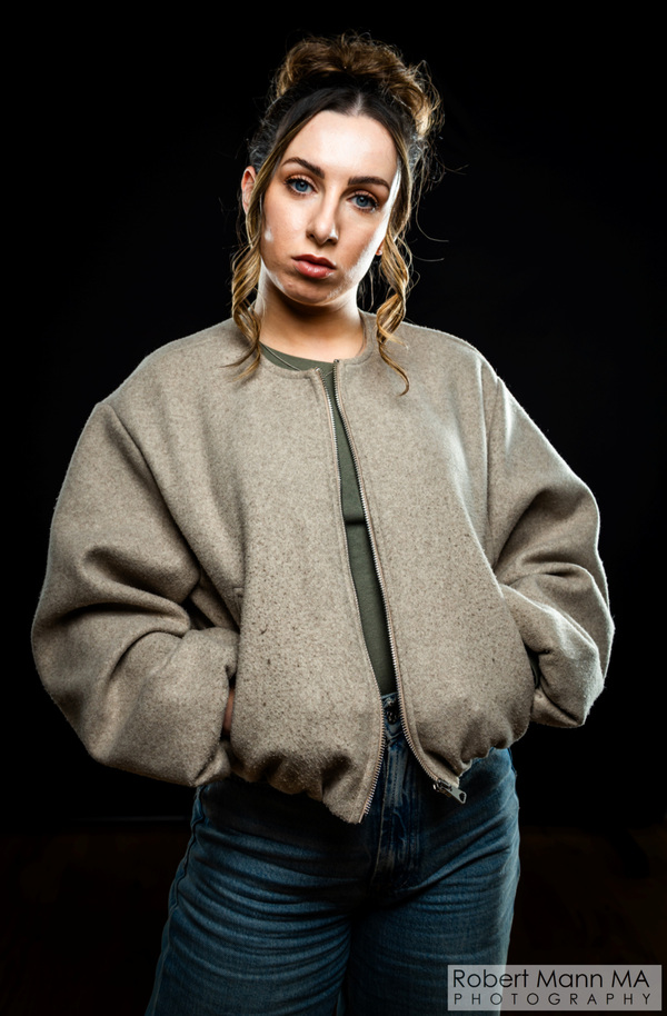 Robert Mann MA Photography - Leah