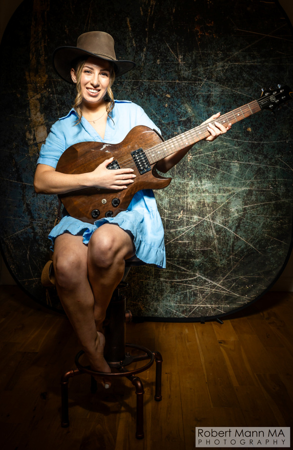 Robert Mann MA Photography - Leah