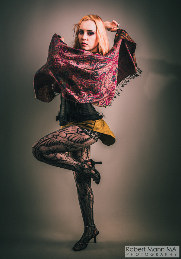 Robert Mann MA Photography - Tyra