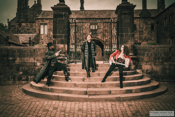 Robert Mann MA Photography - ugoandcosplay, kizza_effect & meera_onthewall_cosplays