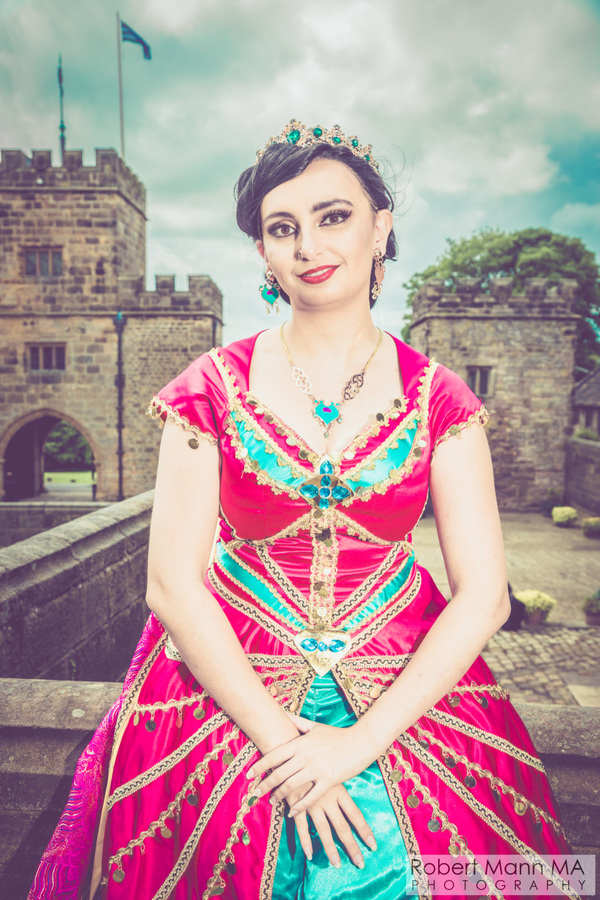 Robert Mann MA Photography - meera_onthewall_cosplays