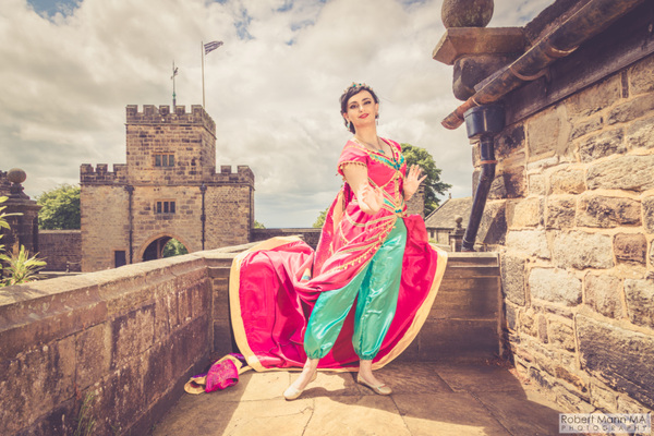 Robert Mann MA Photography - meera_onthewall_cosplays