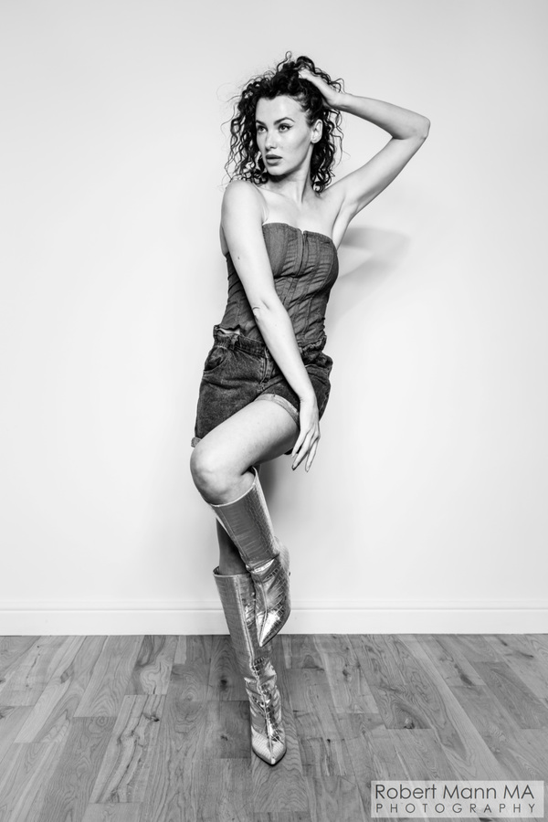 Robert Mann MA Photography - Ashleigh Rae