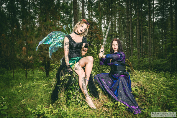 Robert Mann MA Photography - Emily & Verity
