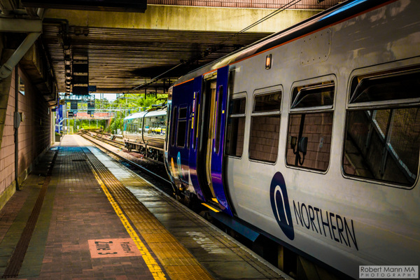 Robert Mann MA Photography - Manchester Airport Rail Station
