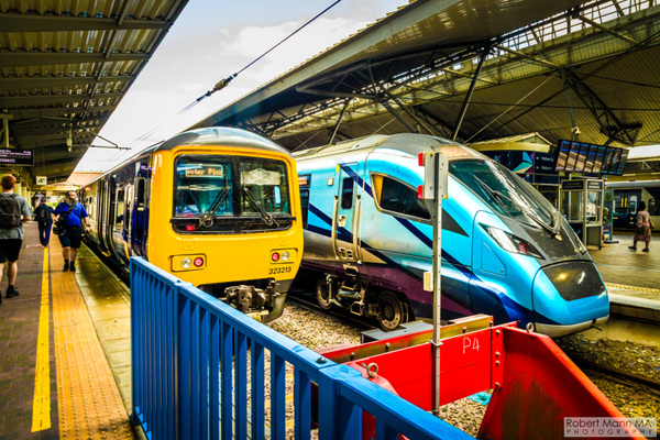 Robert Mann MA Photography - Manchester Airport Rail Station