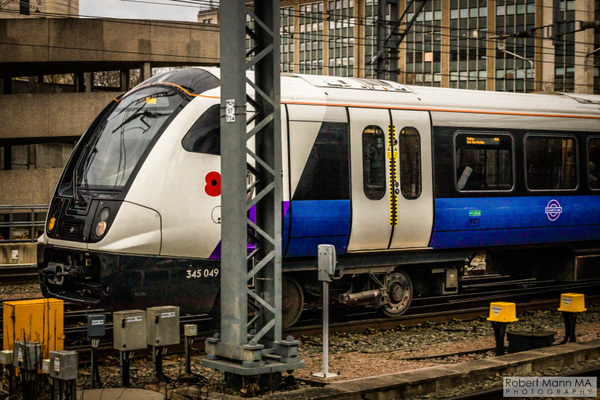 Robert Mann MA Photography - Reading Rail Station