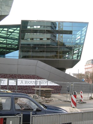 uk-architektin - fassaden, science and convention centre, damstadt für chalabi architekten