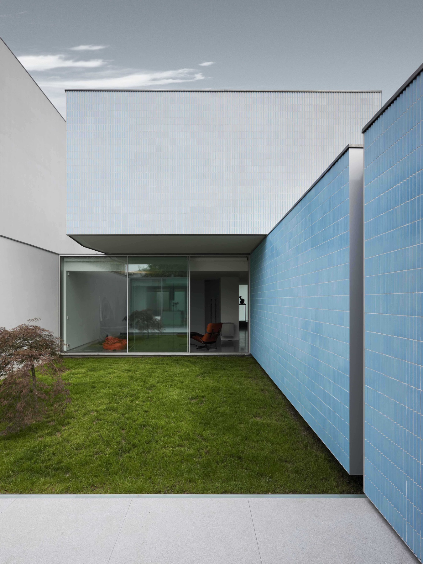 CORREIA/RAGAZZI ARQUITECTOS - CLICK FOR IMAGE CREDITS