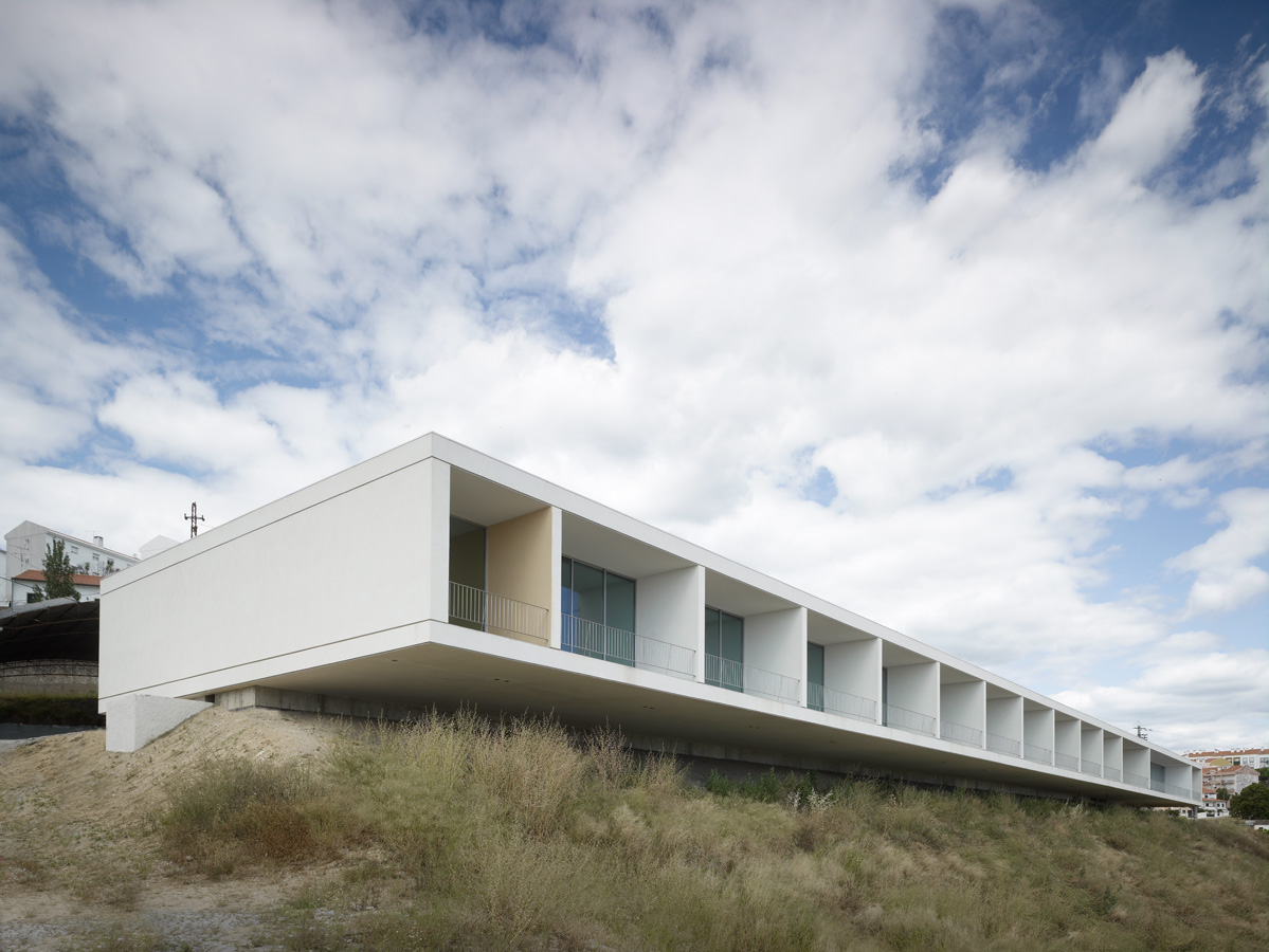 CORREIA/RAGAZZI ARQUITECTOS - CLICK FOR IMAGE CREDITS