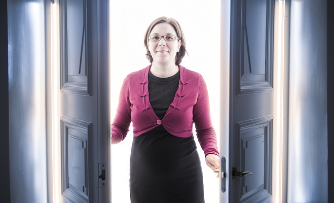 Vesa Tyni - Peace negotiator of the CMI Riikka Marjamäki.