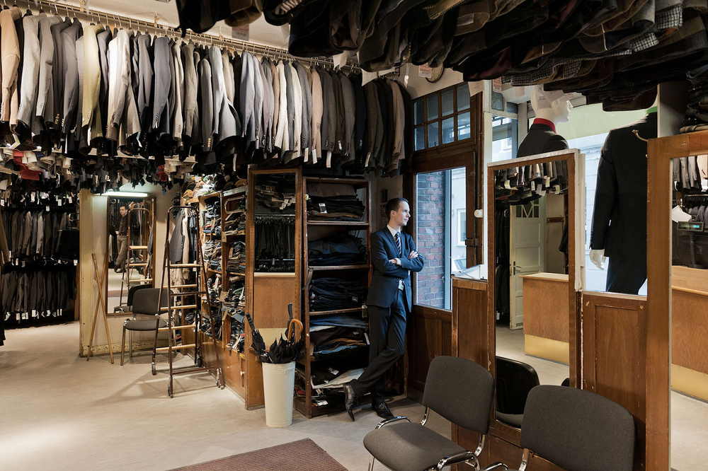 Fotografin Hamburg Reportage Portrait Reise Editorial Corporate Werbung Photography - Short break in this heavily-frequented shop