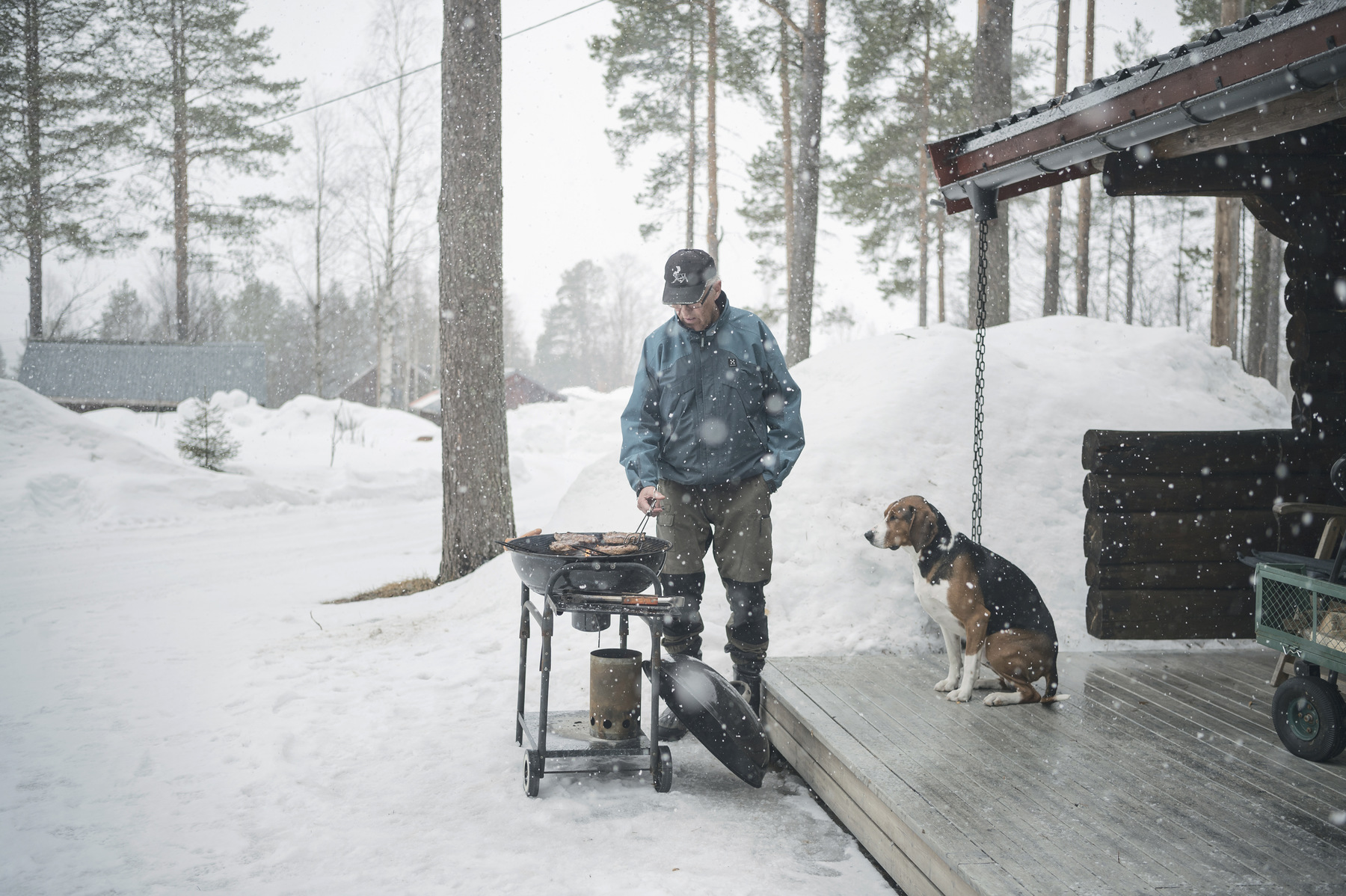 Photographer Anna Tärnhuvud - Uffe and Traj. Teurajärvi, Korpilombolo. 