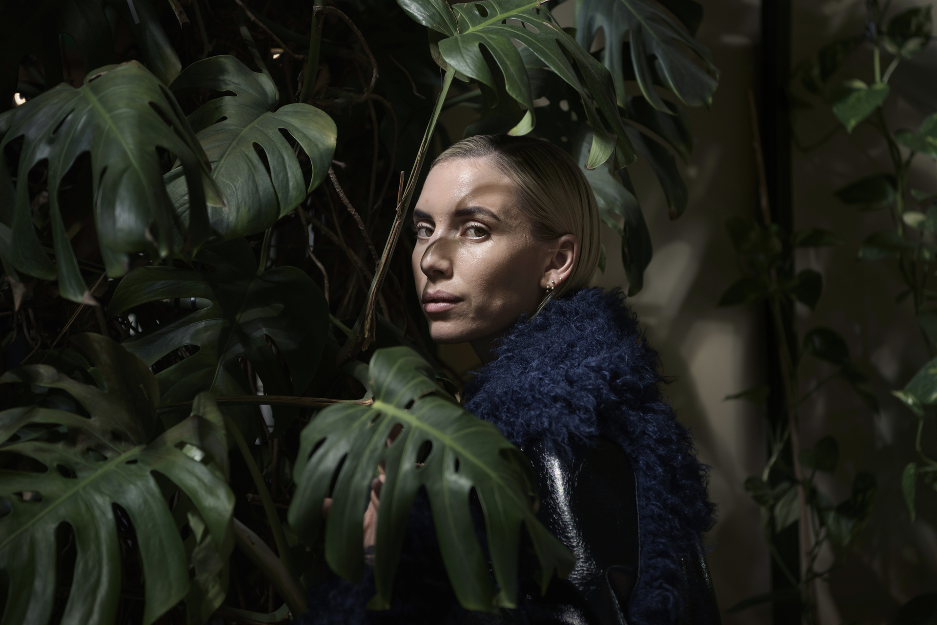 Photographer Anna Tärnhuvud - Lykke Li, musician. Svenska Dagbladet