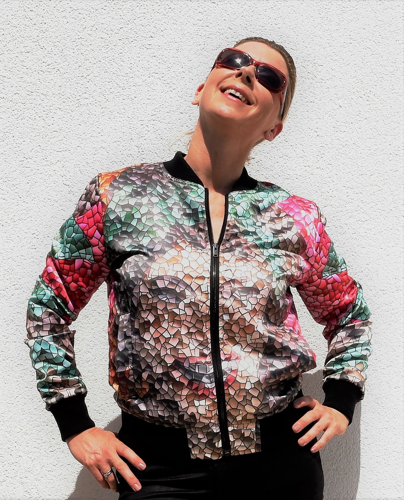 Graphit und Farbe - Bomberjacke Sophia