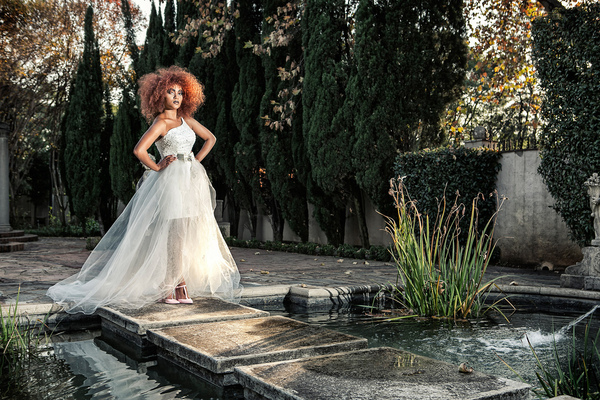 By Xavier Photography Portfolio - I do By Kate Wedding Dress at Villa DEste