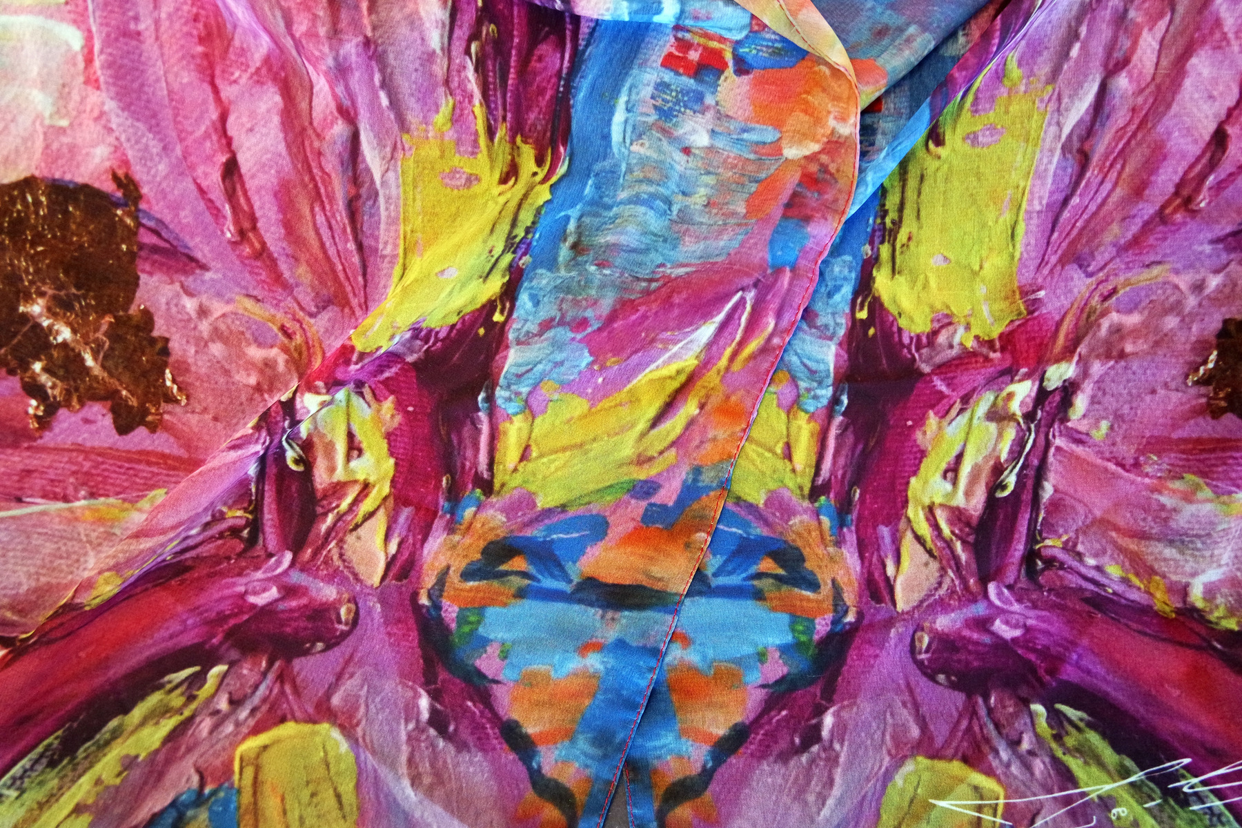 The World is my Canvas - Flowers in Heaven (Heat cut - no border)