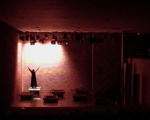 João Henriques_OPEREVER - The little girl from the Sea by Breyner/Graça.