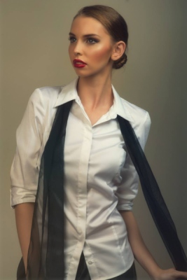 Holly Grace Fashion Stylist -