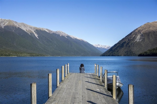 Leyla Kazim | Photography - Lake Rotoiti - New Zealand