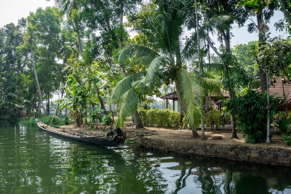 Leyla Kazim | Photography - Alleppey - India