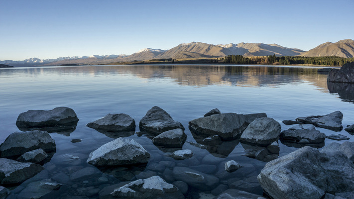 Leyla Kazim | Photography - Lake Tekapo - New Zealand