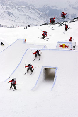 PaoloCipriani Imagestalk - Redbull SnowPalio in Cervinia. Redbull photofiles.