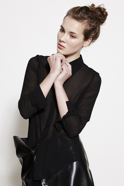 natasha mec - photo Giuseppe Grasso styling Denis Micheli model Beth Douglass make up and hair Francesca Stefani dress N.M.