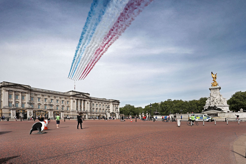Paul Marriott Photography - Red Arrows VE Day 75th Anniversary