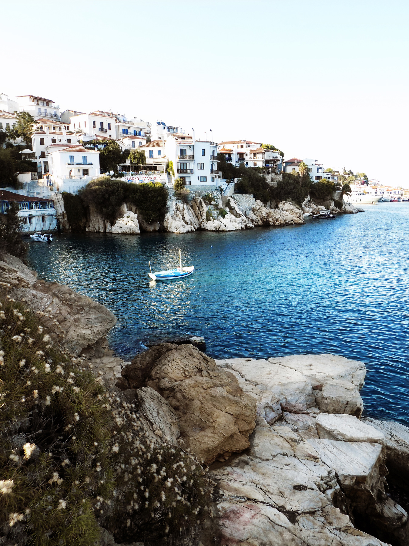 studio svart ateljé vit - Greek bay