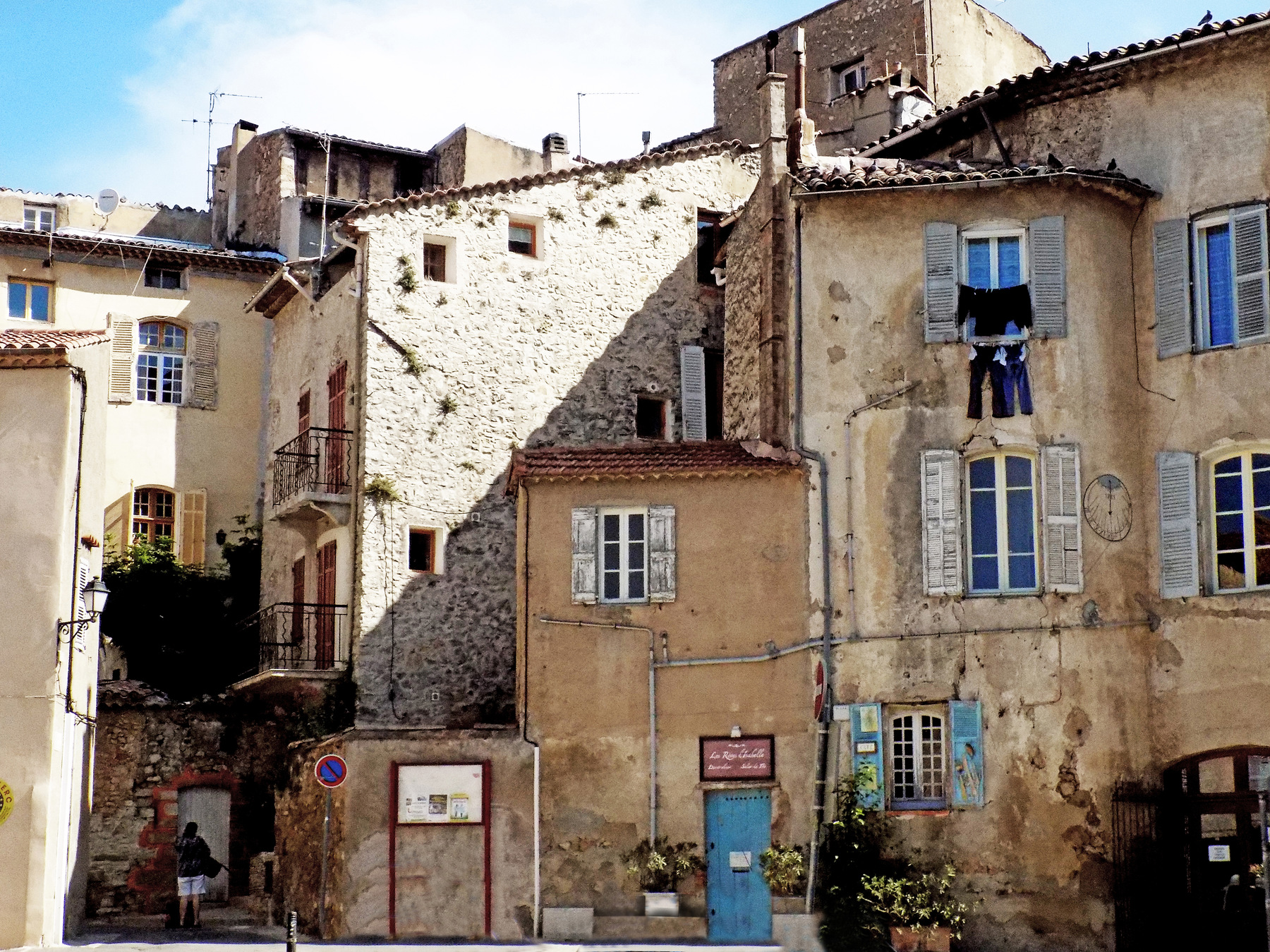 studio svart ateljé vit - shabby house in Provence