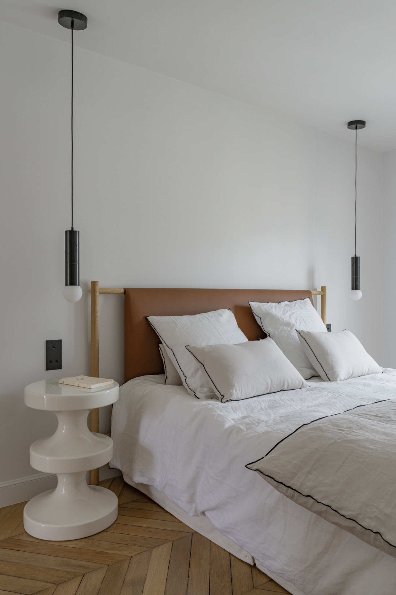 Les Filles dIntérieur - 