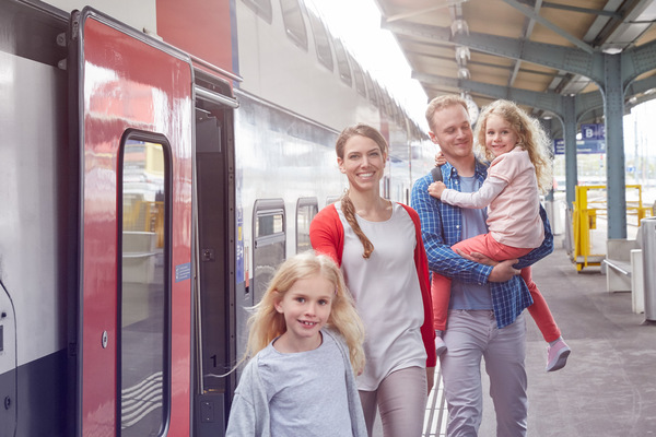 CHRISTOF SCHUERPF FOTOGRAFIE - SBB, Bildwelt RCS