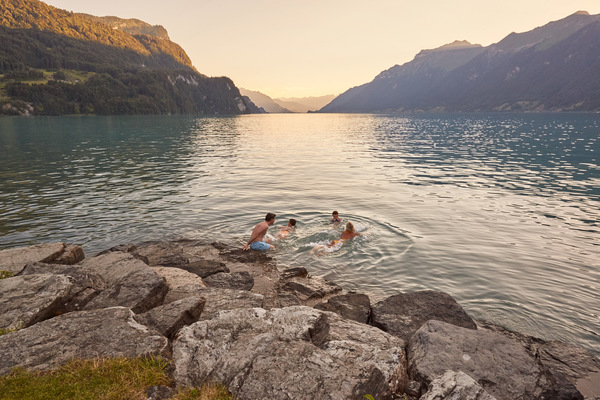 CHRISTOF SCHUERPF FOTOGRAFIE - Schweiz Tourismus Camping Aaregg