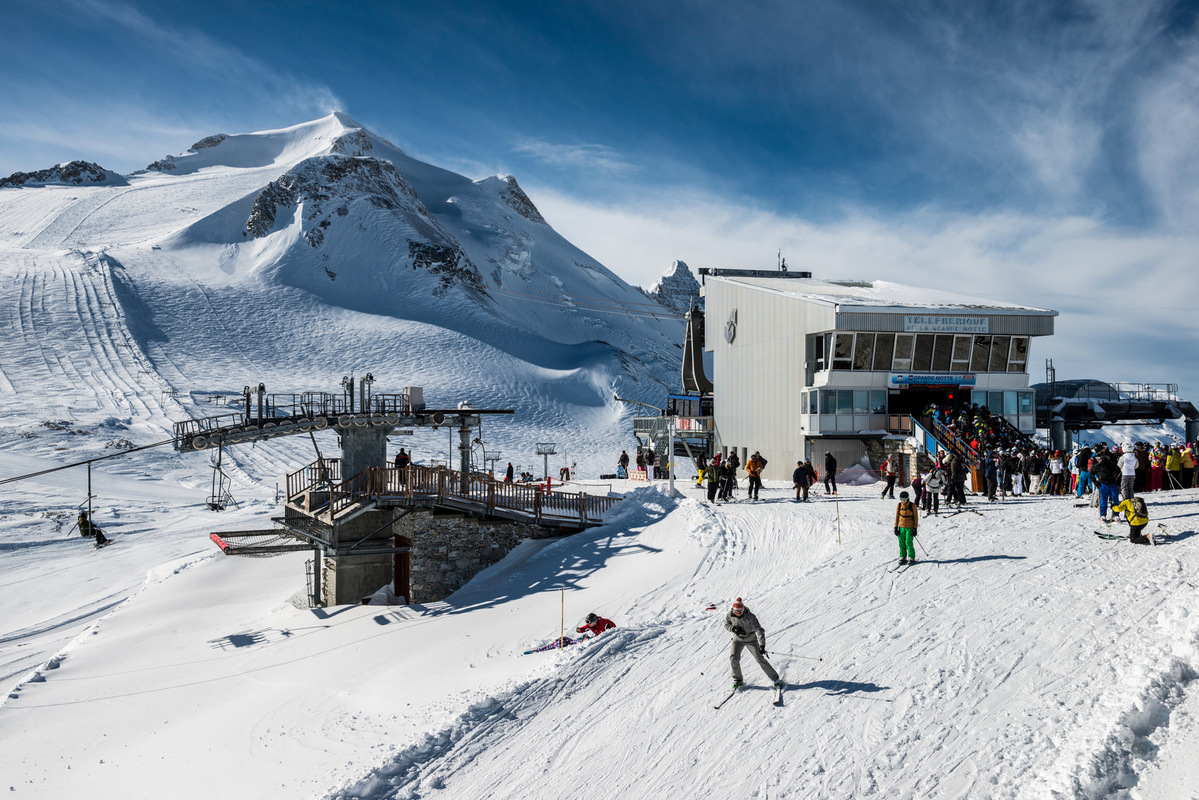 Fabien Delairon photographe en Architecture - Restaurant Le Panoramic à Tignes