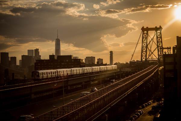 David Wallace Shoots Photographer - Williamsburg sunset.