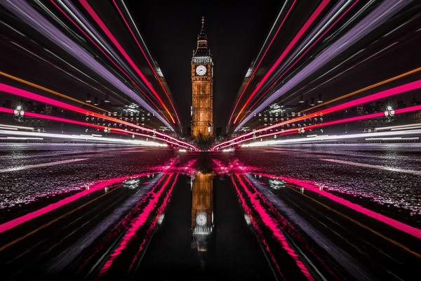 David Wallace Shoots Photographer - London