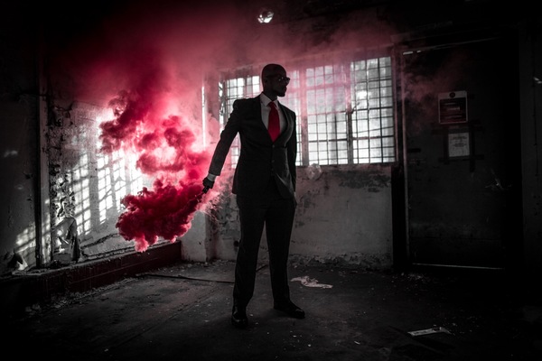 David Wallace Shoots Photographer -