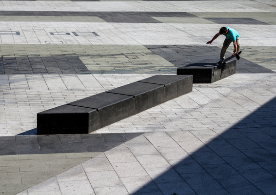 David Wallace Shoots Photographer -