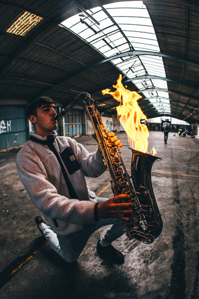 David Wallace Shoots Photographer -