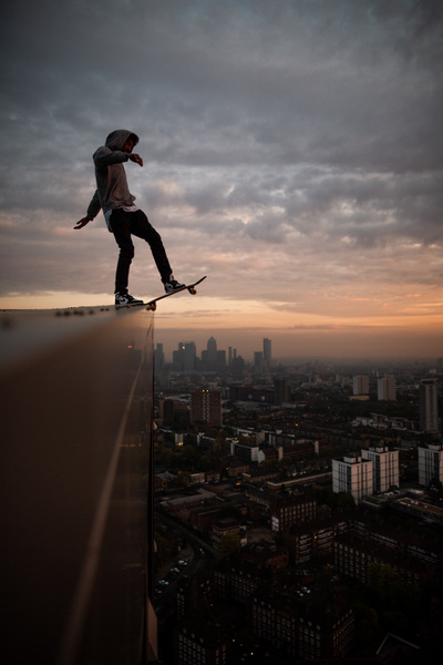 David Wallace Shoots Photographer -