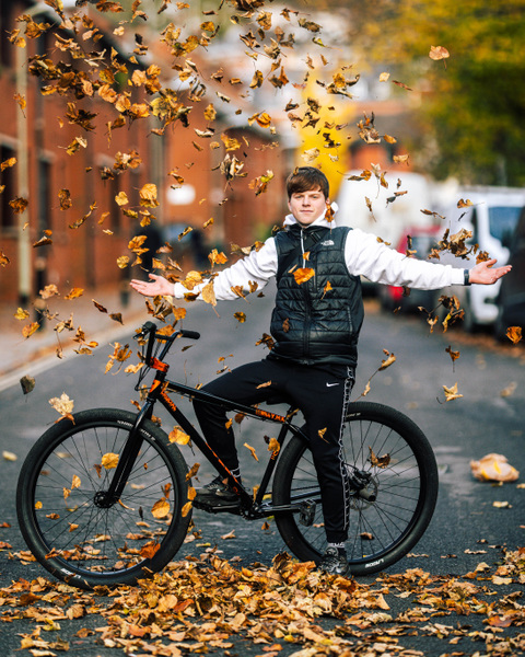 David Wallace Shoots Photographer -