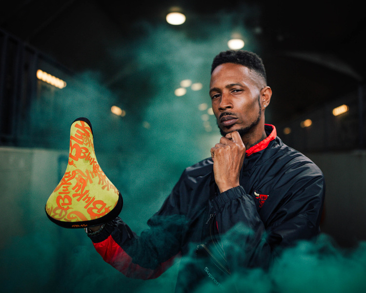 David Wallace Shoots Photographer -