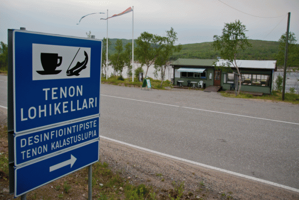 Nordlys Foto - BGL13_8814. Utsjoki, Nuorgam, Boratbokcá, 8.6.2013.