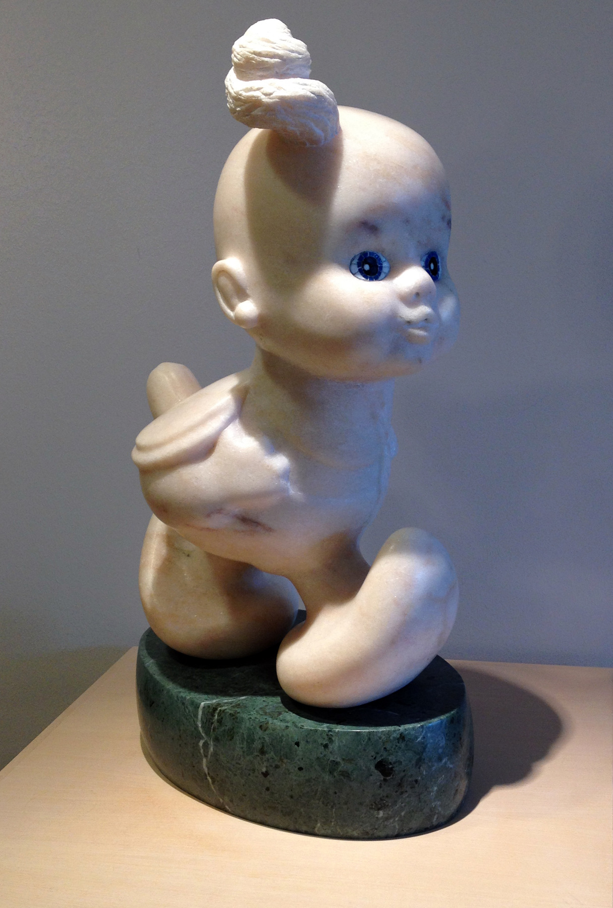 www.lenaflodman.com - Duck and Doll, pink and green marble 2001 Placed by Statens konstråd at Specialpedagogiska lärarhögskolan in Örebro